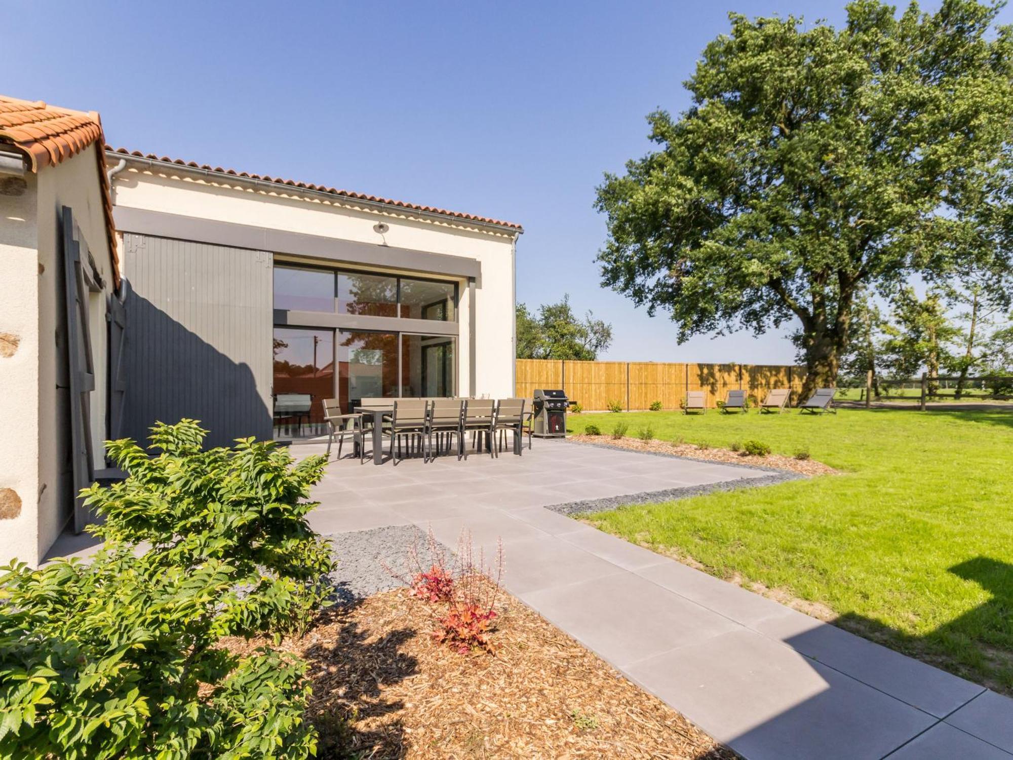 Elegant Gite Rural Avec Piscine Interieure Chauffee Pres De Nantes - Fr-1-306-913 Villa Chateauthebaud Exterior photo